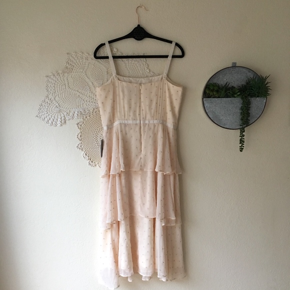 Gal Meets Glam Florence tiered chiffon dot dress - Picture 5 of 8